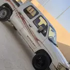 هايلوكس 2002
