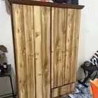 دولاب خشبي