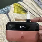 Huawei 5g pocket router with built in 6300 mah power bank f