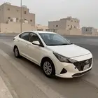 للبيع اكسنت لون أبيض