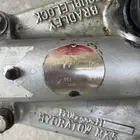 قلص لاند روفر موديل 84