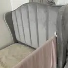 سرير نفر لون رصاصي مخمل