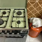 للبيع فرن وثلاجة