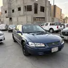 للبيع كامري 2000