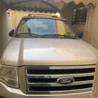 فورد للبيع اكسبدشن موديل2012xL مطور ماشي137000 الف كيلو