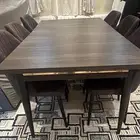 طاولة طعام