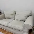 كنبه وطاولة من ايكيا