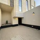 للبيع تاون هاوس مستقل مدخل سيارة وسطح تصميم كلاسيكي