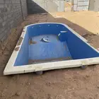 مسبح للبيع