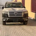 تويوتا لاند كروزر 2025
