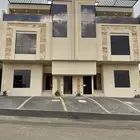 للبيع شقق علويه وشقق ارضيه ف حي الشفاء خلف المستشفى