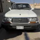 جيب لاندكروزر موديل 1996 ابيض