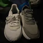 شوز طقم يمين