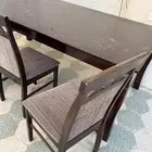 طاوله ماليزي وكرسي