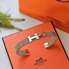 اساور ماركات ب 95 ريال تنفع هدية