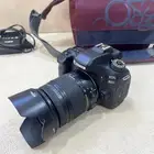 بيعة مستعجلة كاميرا كانون 80D مع عدسة سيجما