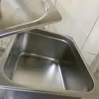 صواني استانلس استيل مع الغطاء