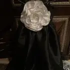 فستان أطفال من مصممة مقاس 12 أو xs نضيف الاستعمال مرة واحد