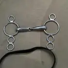 شكيمه حلقات معها حناكه