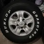 للبيع جنوط لاندكروزر وكفرات دنلوب