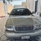 فورد 2011 كراون فكتوريا سمني للبيع