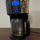ماكينة قهوة Russell Hobbs أصلية بحالة ممتازة
