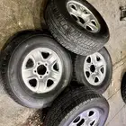 جنوط ديازل اصلي مع كفرات صيني دعست دنلوب مقاس 285 65 17