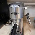 مكينه قهوة من ديلونجي