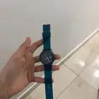 ساعه للبيع