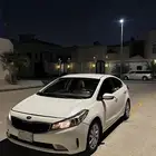 كيا سيراتو 2017