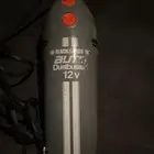 مكنسة كهربائية لسيارات