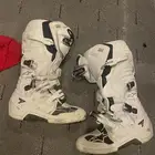 خوذة وسيفتي صحراوي