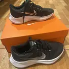 جزمه نايك جديده