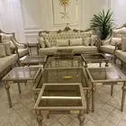 طاولتين كبيره و6 حبات خدمه جديده شريتها 1200 وبيعها 600