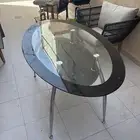 طاولة طعام