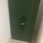 سلام عليكم ورحمة الله وبركاته عندي علبة فيها سيفين ونخلة
