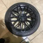 طقم جنوط برابوس بكفرات شبه جديده مقاسين 20