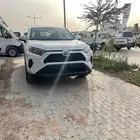 تويوتا راف فور LE دفع امامي بنزين 2025