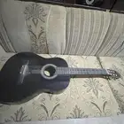 قيتار نضيف