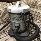 مكنسه كهربائية