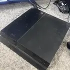 بلاستيشن 4 ما له يد ولاكن داخله شريط قراند 5