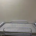 كرسي مع حواجز سرير أطفال