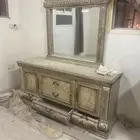 اثاث مستخدم دولاب وطاولات للبيع