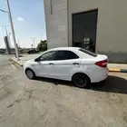 للبيع سيارة فيجو فورد 2019