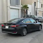 لكزس es هايبرد 2019