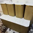 للبيع طاولات استخدام نظيف وحشمه