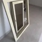 شباك يعتبر جديد غير مستخدم