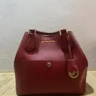 شنطة مايكل كورس