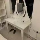 طاولة - تسريحة