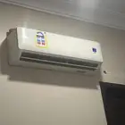 مكيف. أسبلت. جديد. له. معايا. سنه. 18